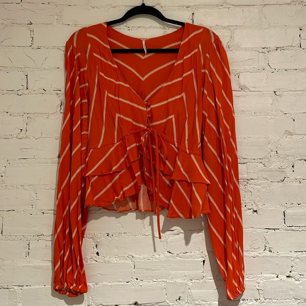 FREE PEOPLE // Samifran Ruffle Top